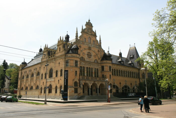 LIBEREC – LÁZNĚ OBLASTNÍ GALERIE