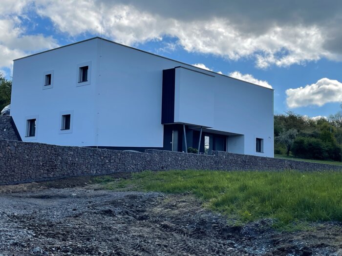 POTŠTEJN - RODINNÝ DŮM