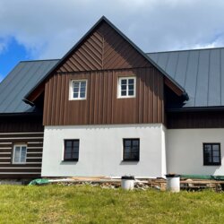 BŘEZINA - RODINNÝ DŮM