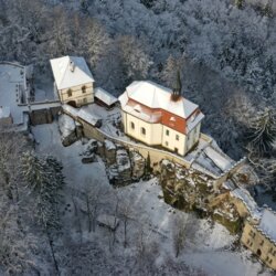 TURNOV - HRAD VALDŠTEJN