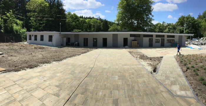 KŘTINY – KOUPALIŠTĚ